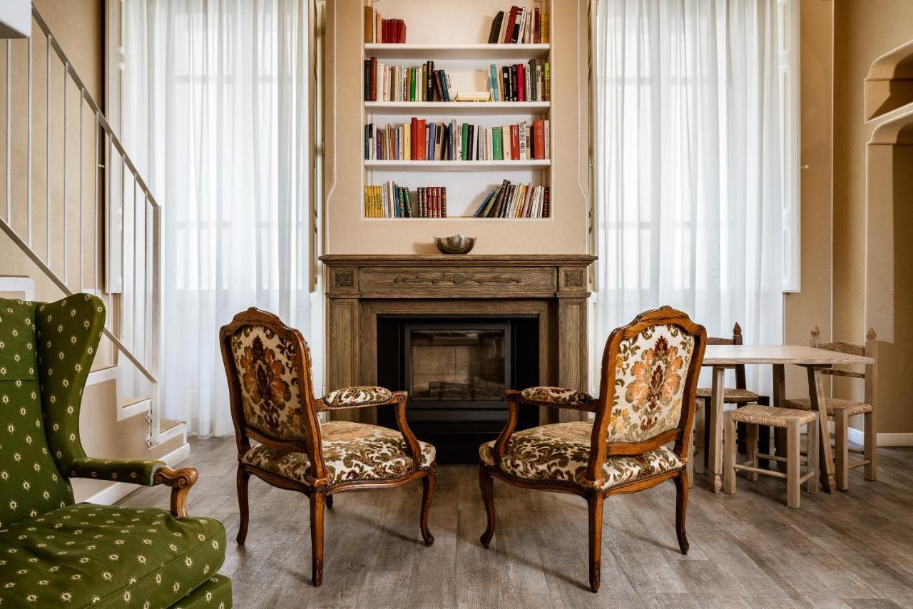 Palazzo Dessy Hotel Cagliari Buitenkant foto