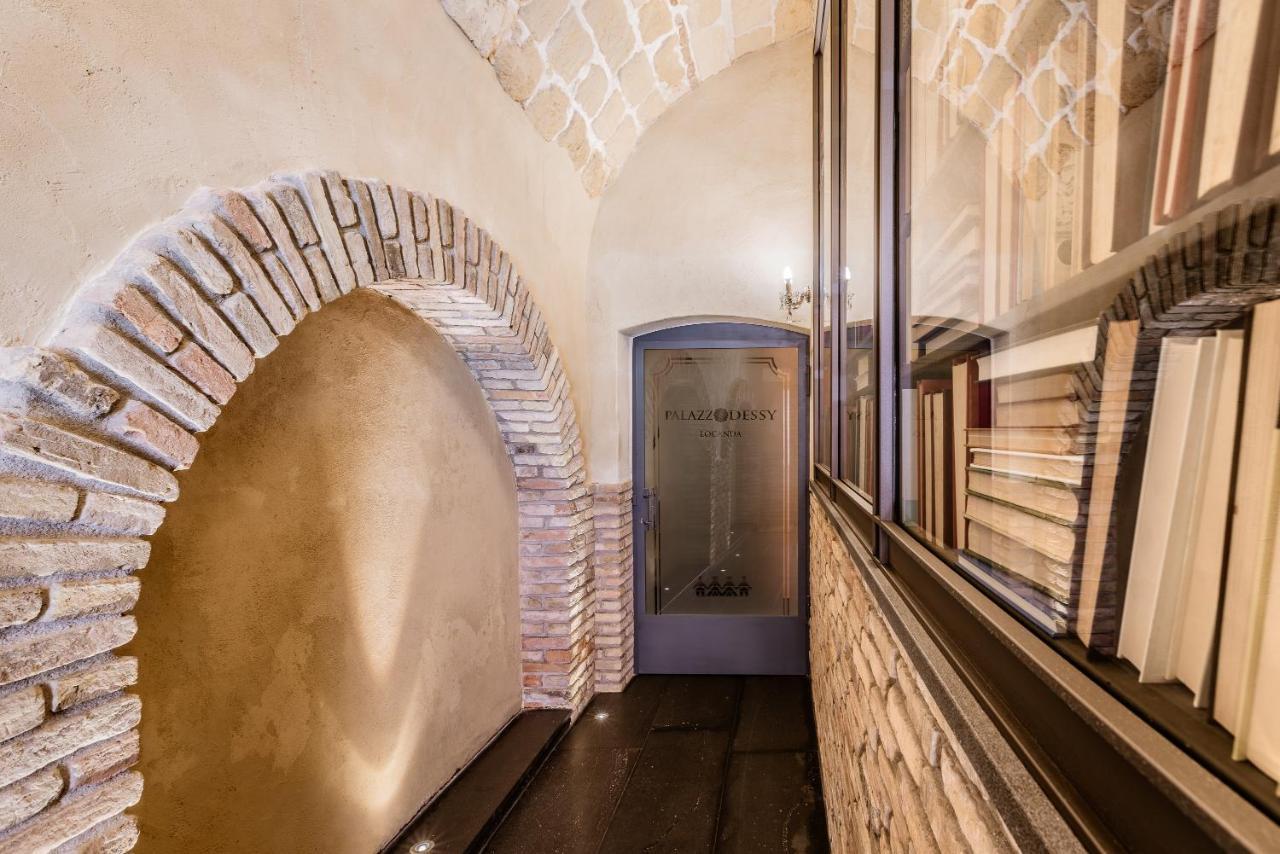 Palazzo Dessy Hotel Cagliari Buitenkant foto
